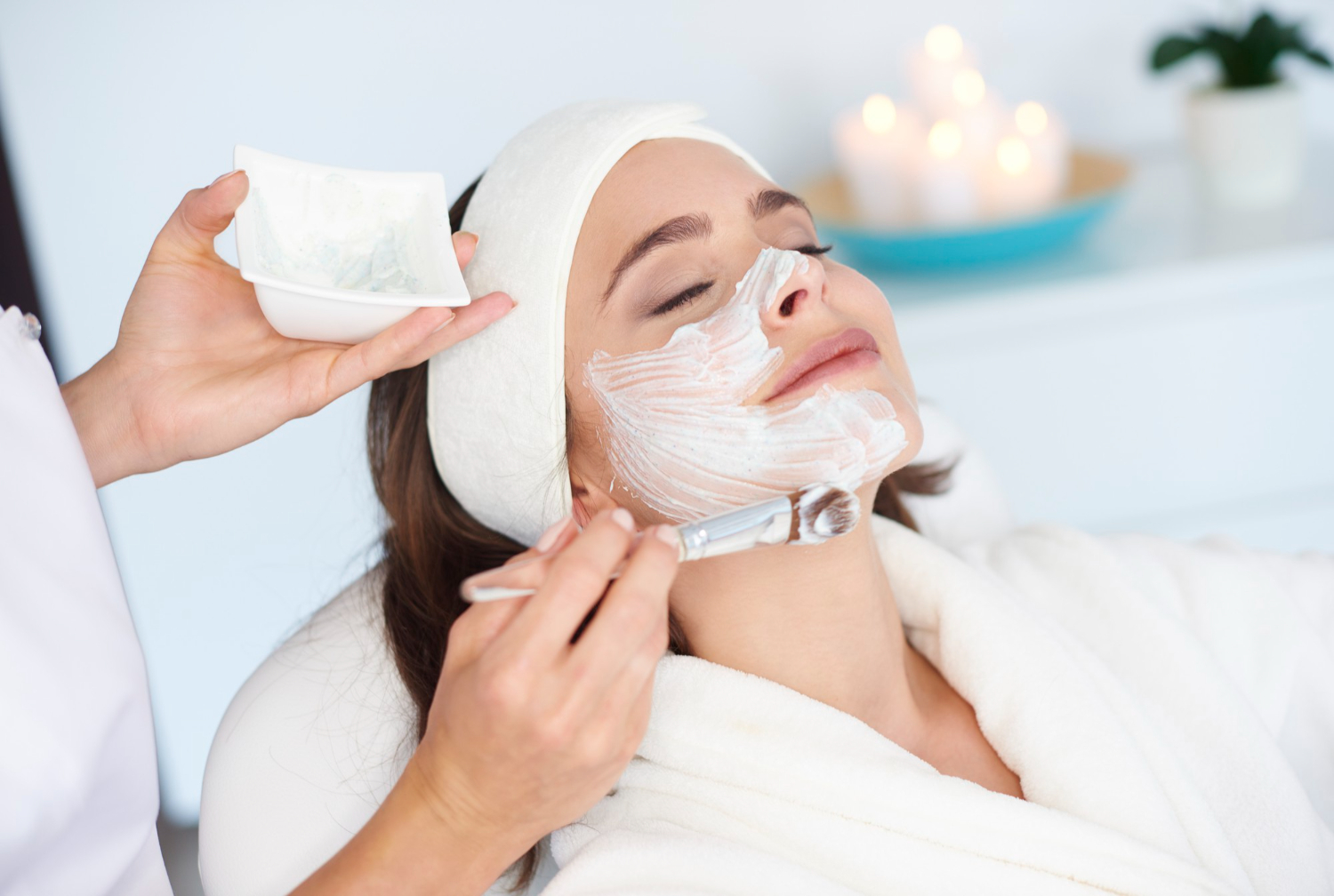 What Happens During a Chemical Peel Procedure? Step-by-Step Guide