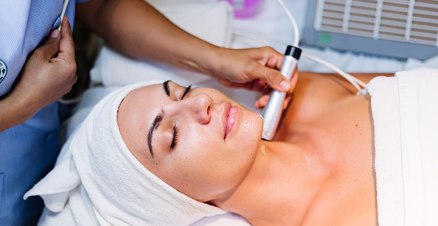 Deluxe Hydra Facial
