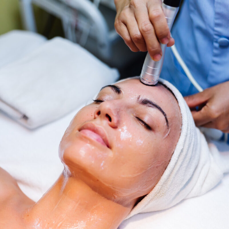 Why HydraFacial Treatment