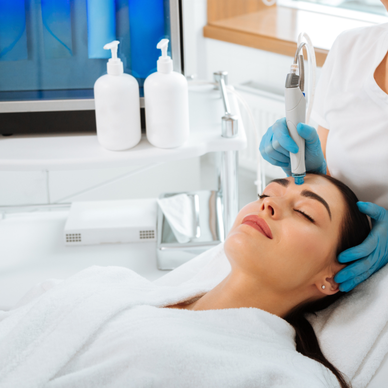 Hydrafacial Benefits and Maintenance Tips